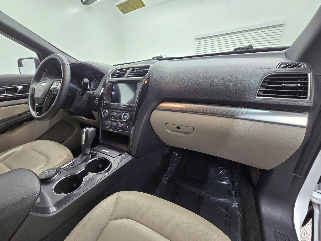 Ford Explorer XLT 4WD 2018