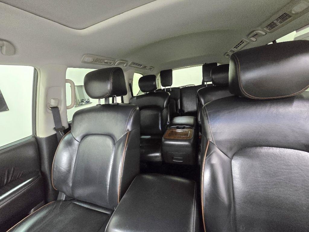 Nissan Armada Platinum 2WD 2017