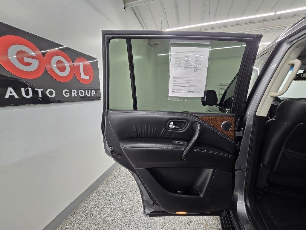 Nissan Armada Platinum 2WD 2017