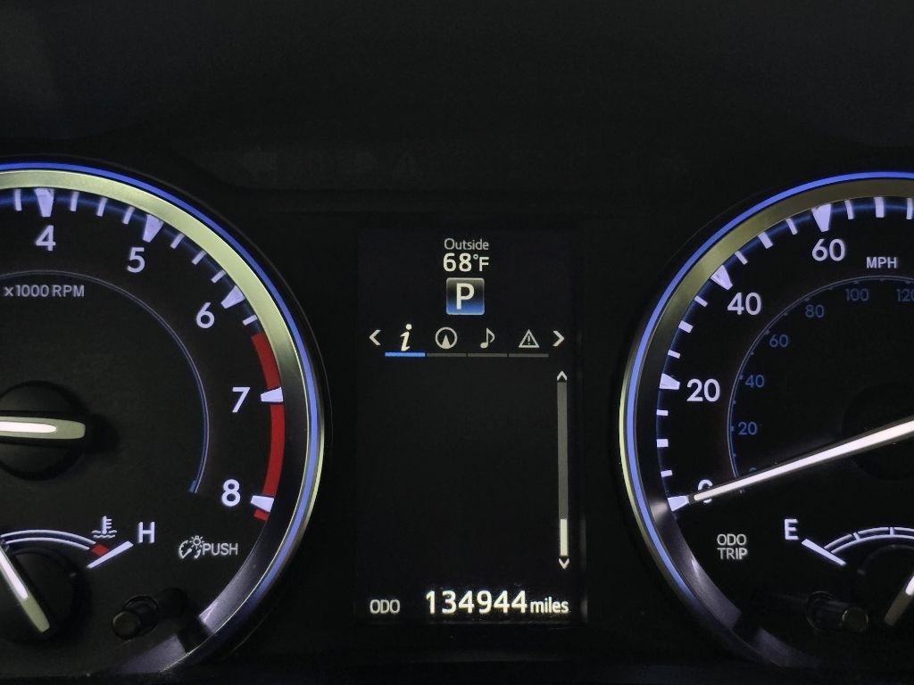 Toyota Highlander XLE FWD V6 2015