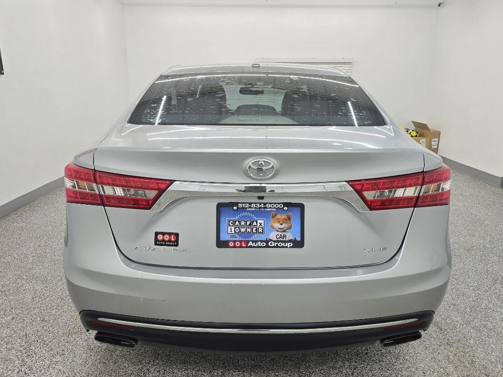 Toyota Avalon XLE 2016