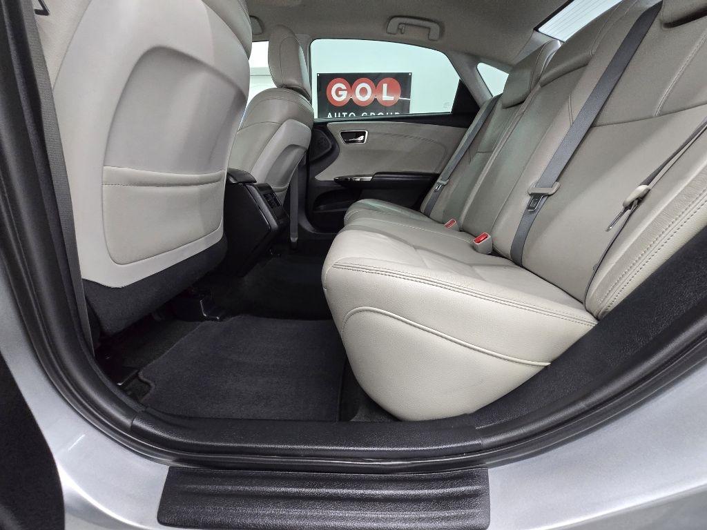 Toyota Avalon XLE 2016