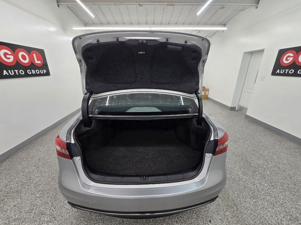 Toyota Avalon XLE 2016