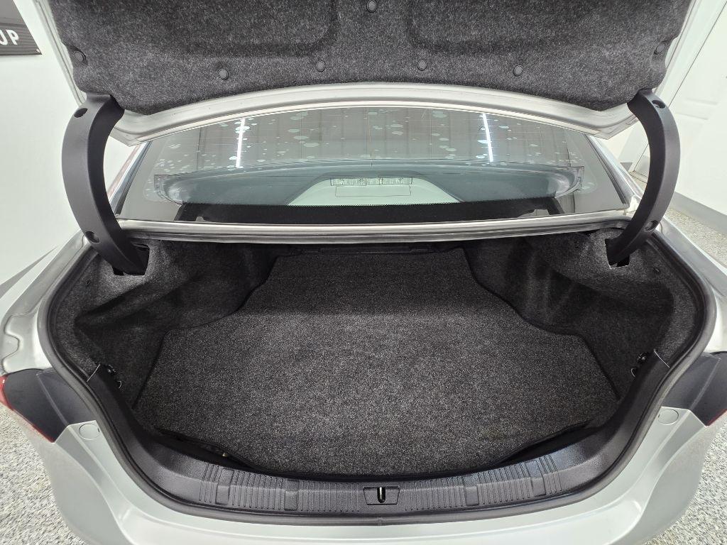 Toyota Avalon XLE 2016