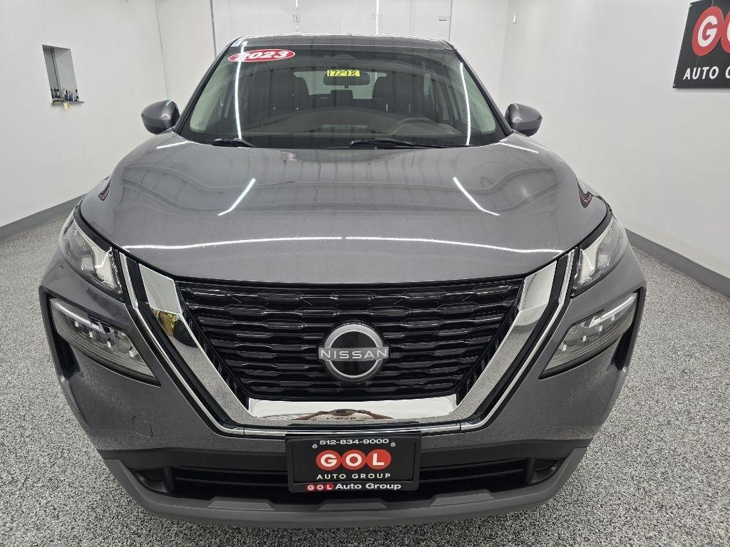 Nissan Rogue SV 2023