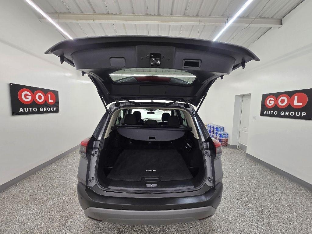 Nissan Rogue SV 2023