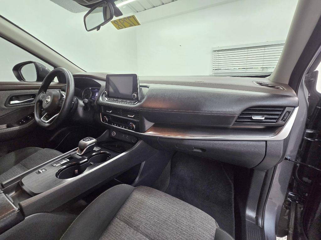 Nissan Rogue SV 2023