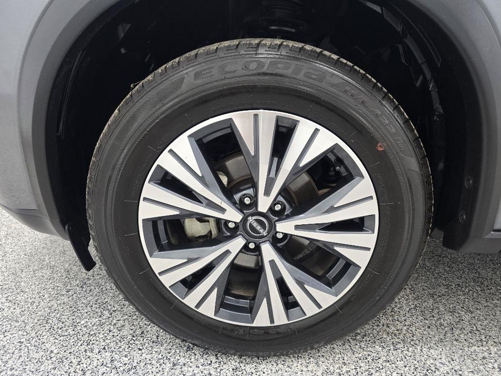 Nissan Rogue SV 2023