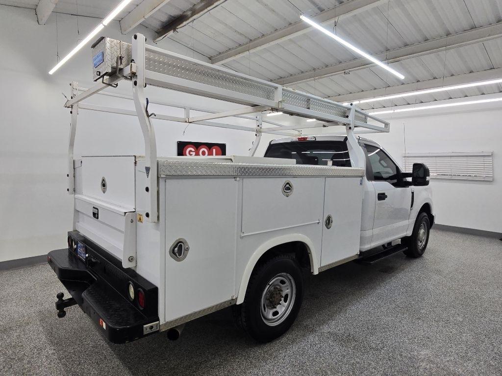 Ford F-350 SD XLT 2WD 2017