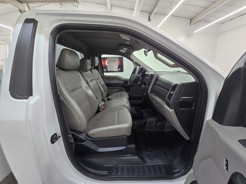 Ford F-350 SD XLT 2WD 2017