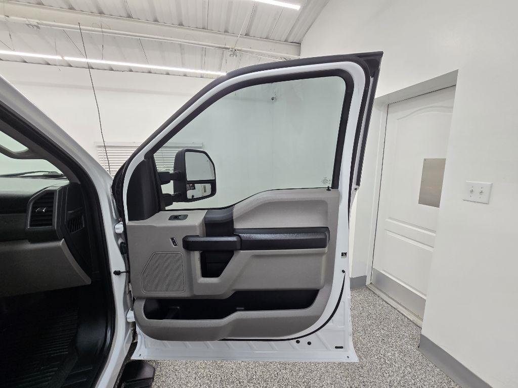 Ford F-350 SD XLT 2WD 2017
