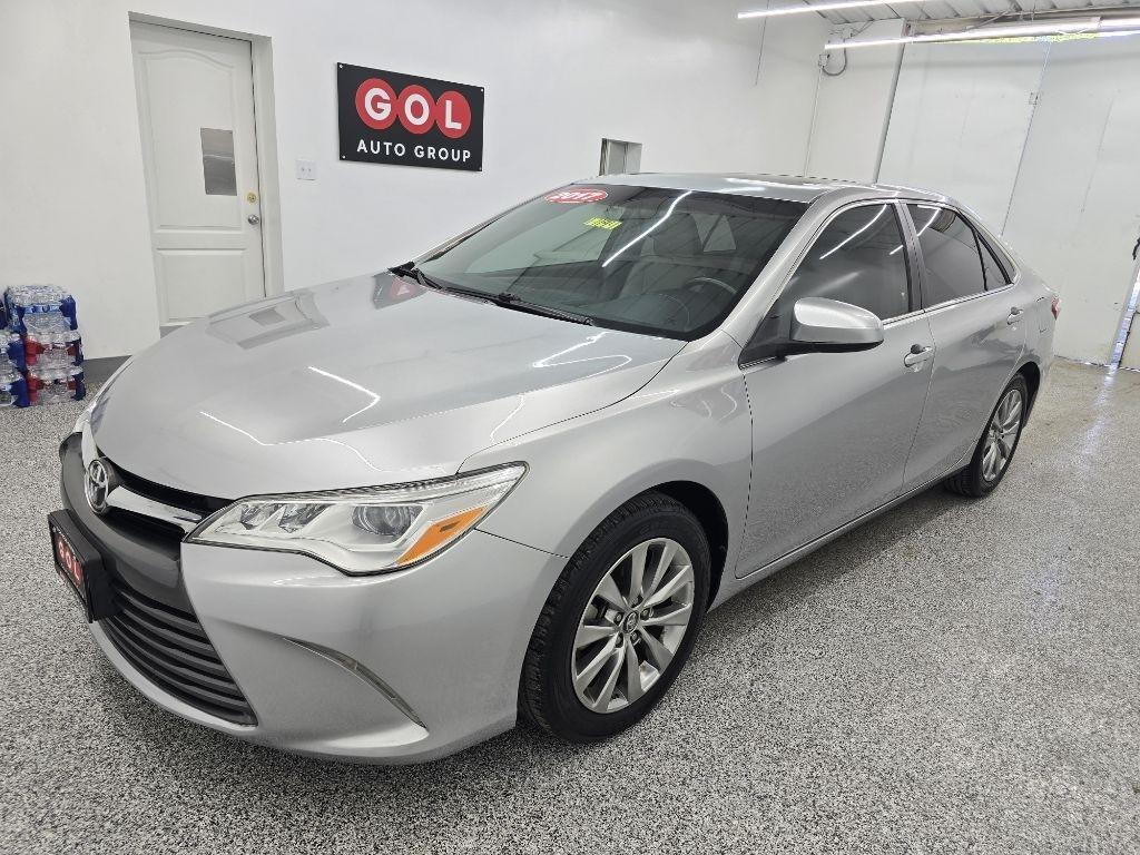 Toyota Camry XLE V6 2017