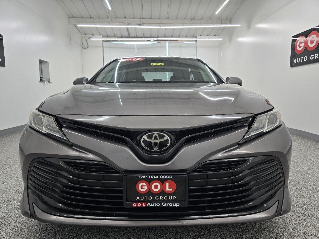 Toyota Camry XLE 2019