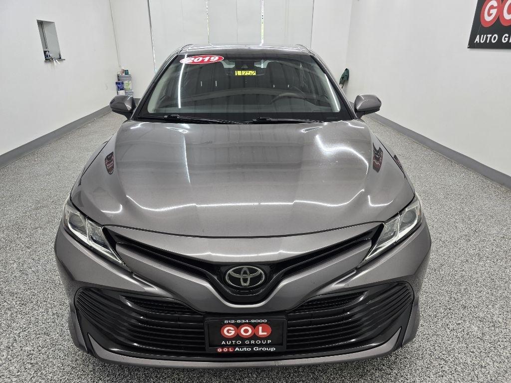 Toyota Camry XLE 2019