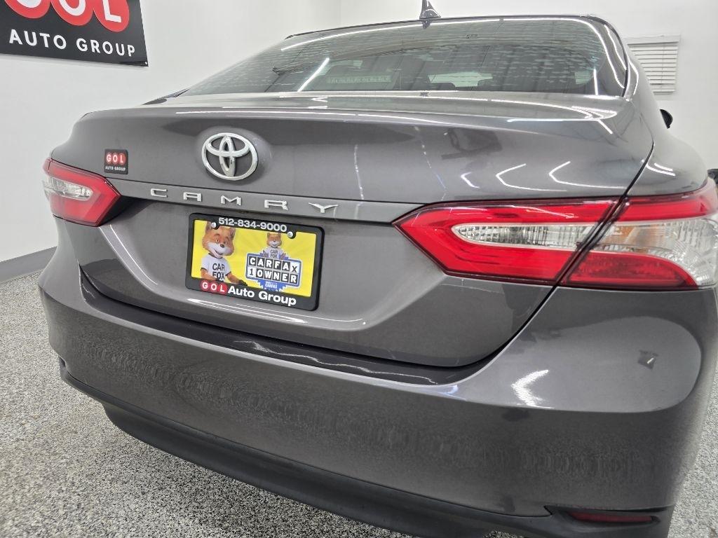 Toyota Camry XLE 2019