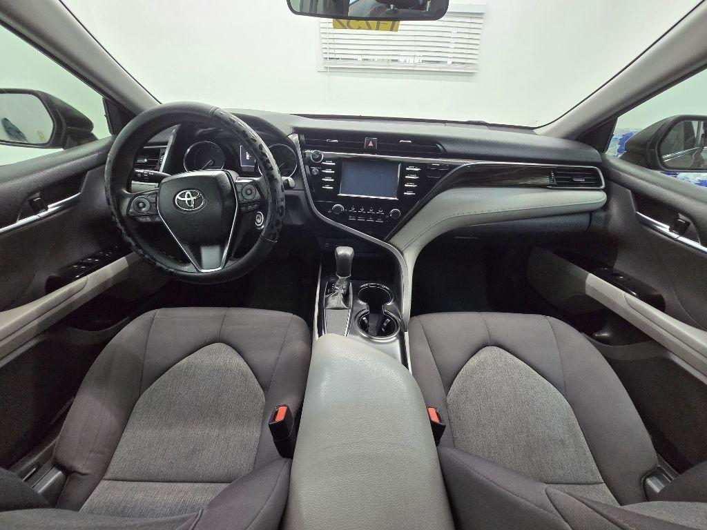 Toyota Camry XLE 2019