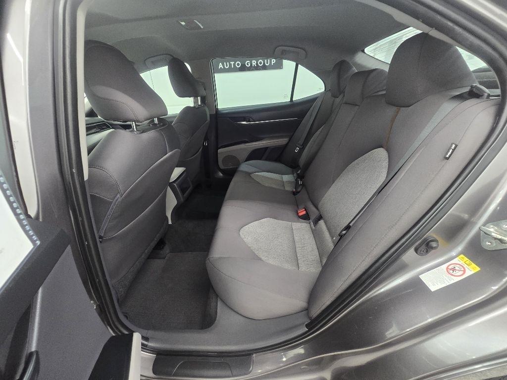 Toyota Camry XLE 2019