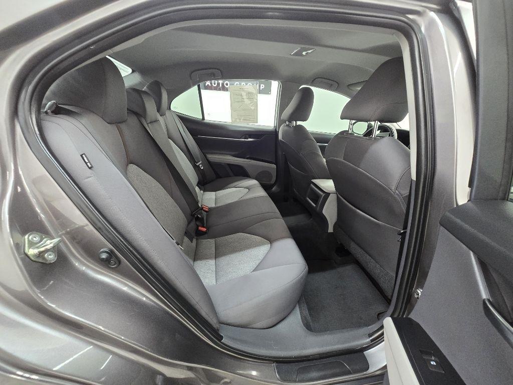 Toyota Camry XLE 2019
