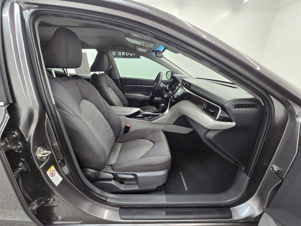 Toyota Camry XLE 2019