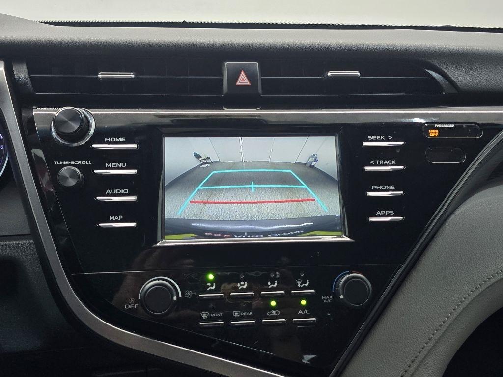 Toyota Camry XLE 2019