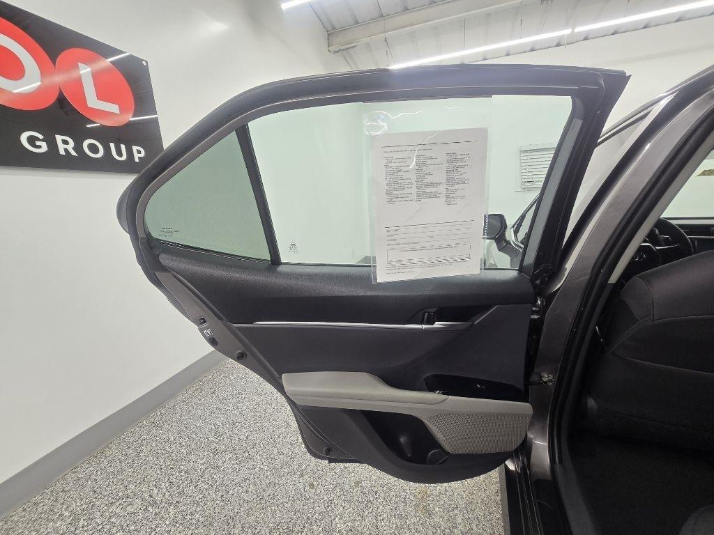 Toyota Camry XLE 2019