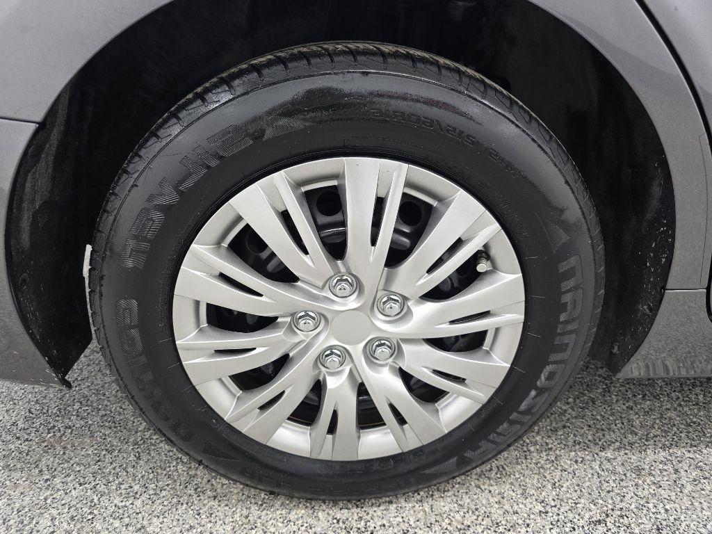 Toyota Camry XLE 2019
