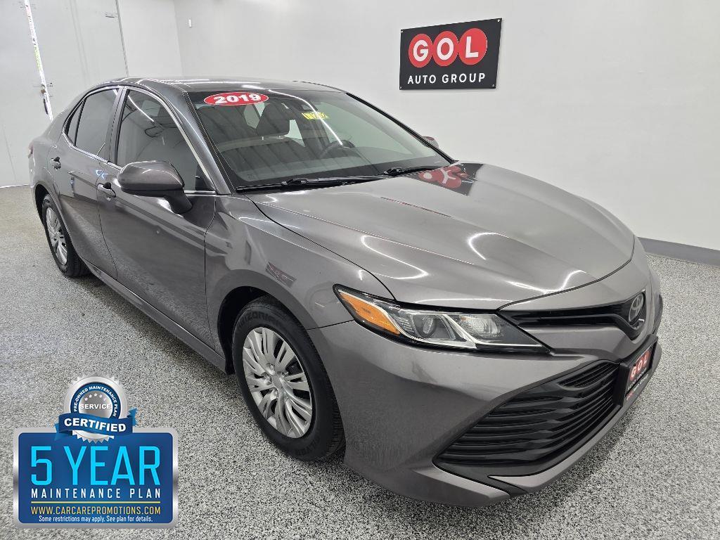 Toyota Camry XLE 2019
