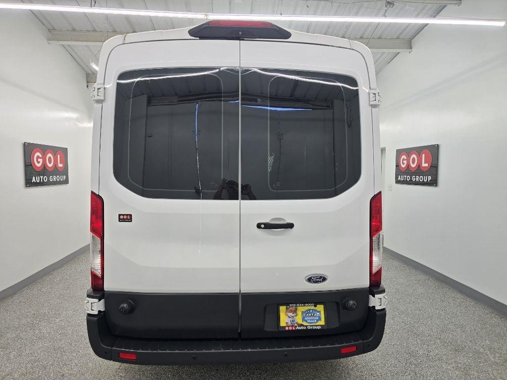 Ford Transit 250 Van Med. Roof w/Sliding Pass. 148-in. WB 2018