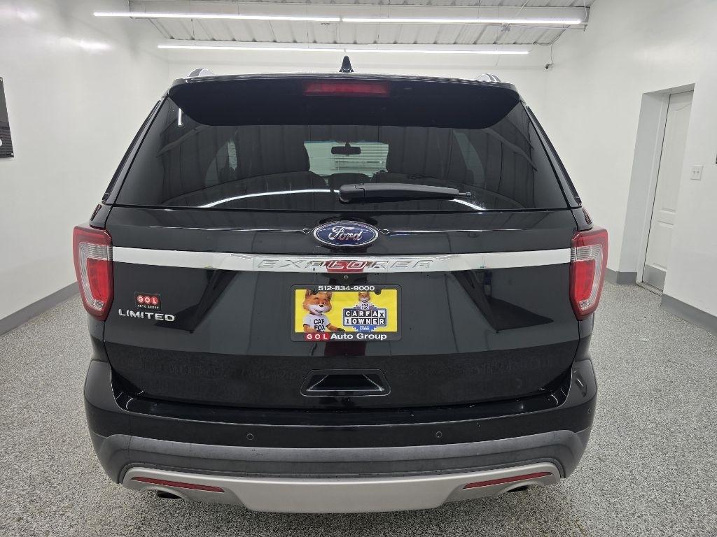 Ford Explorer Limited FWD 2017