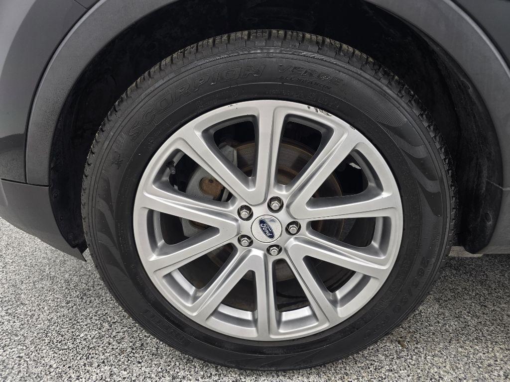 Ford Explorer Limited FWD 2017