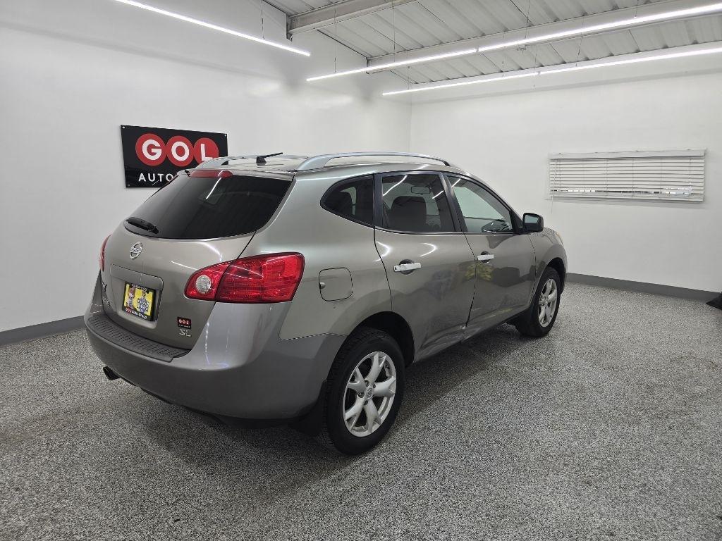 Nissan Rogue S 2WD 2010