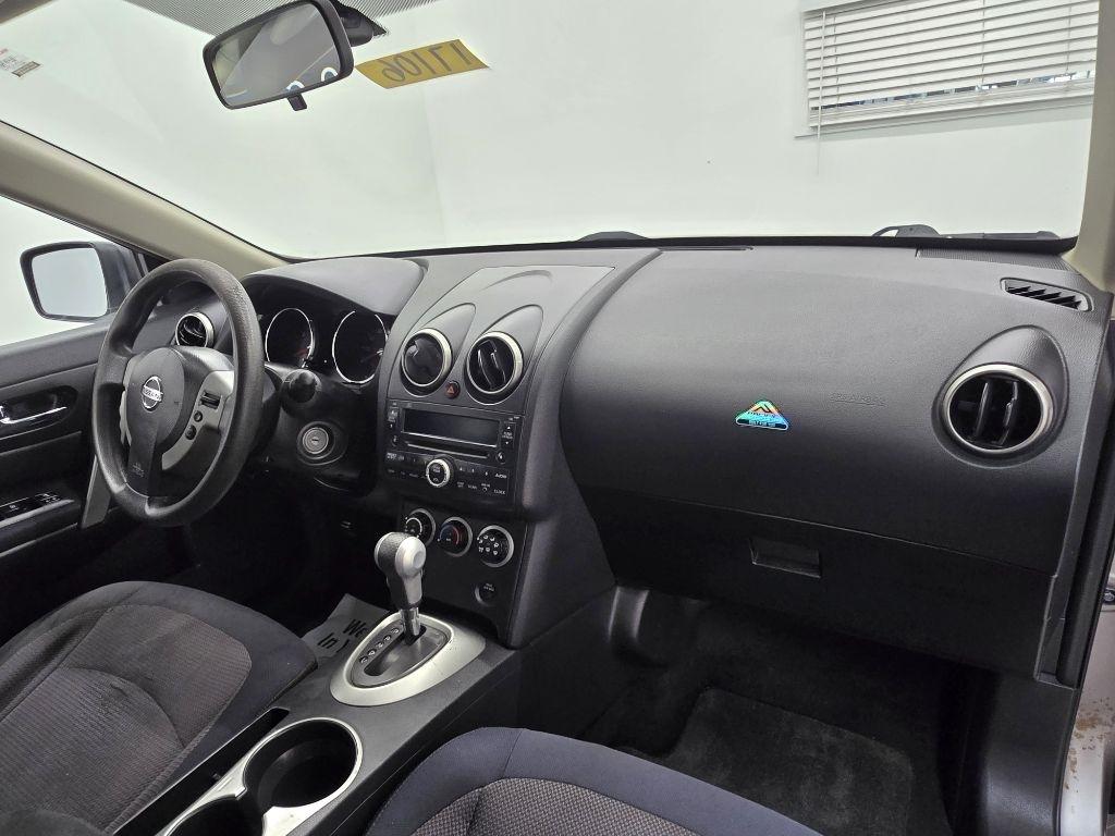 Nissan Rogue S 2WD 2010