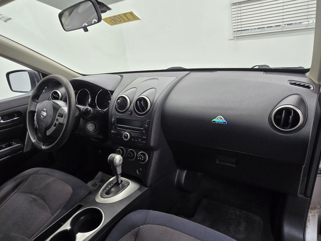 Nissan Rogue S 2WD 2010