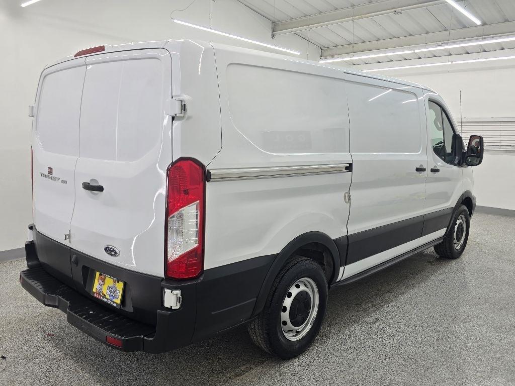 Ford Transit 150 Van Low Roof w/Sliding Pass. 130-in. WB 2019