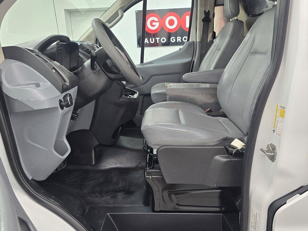 Ford Transit 150 Van Low Roof w/Sliding Pass. 130-in. WB 2019