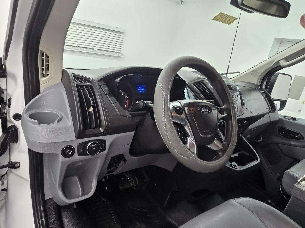 Ford Transit 150 Van Low Roof w/Sliding Pass. 130-in. WB 2019
