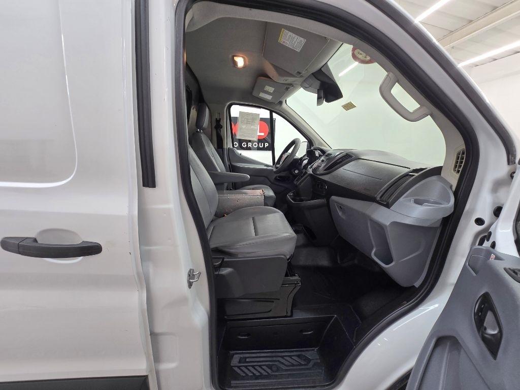 Ford Transit 150 Van Low Roof w/Sliding Pass. 130-in. WB 2019