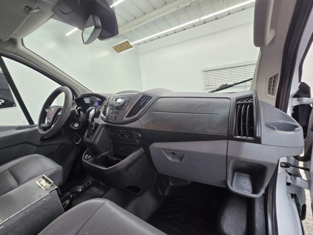 Ford Transit 150 Van Low Roof w/Sliding Pass. 130-in. WB 2019