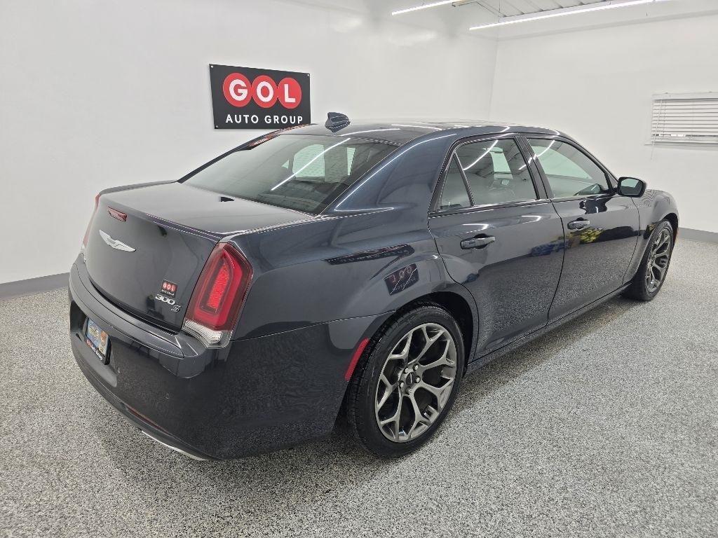 Chrysler 300 S V6 RWD 2016
