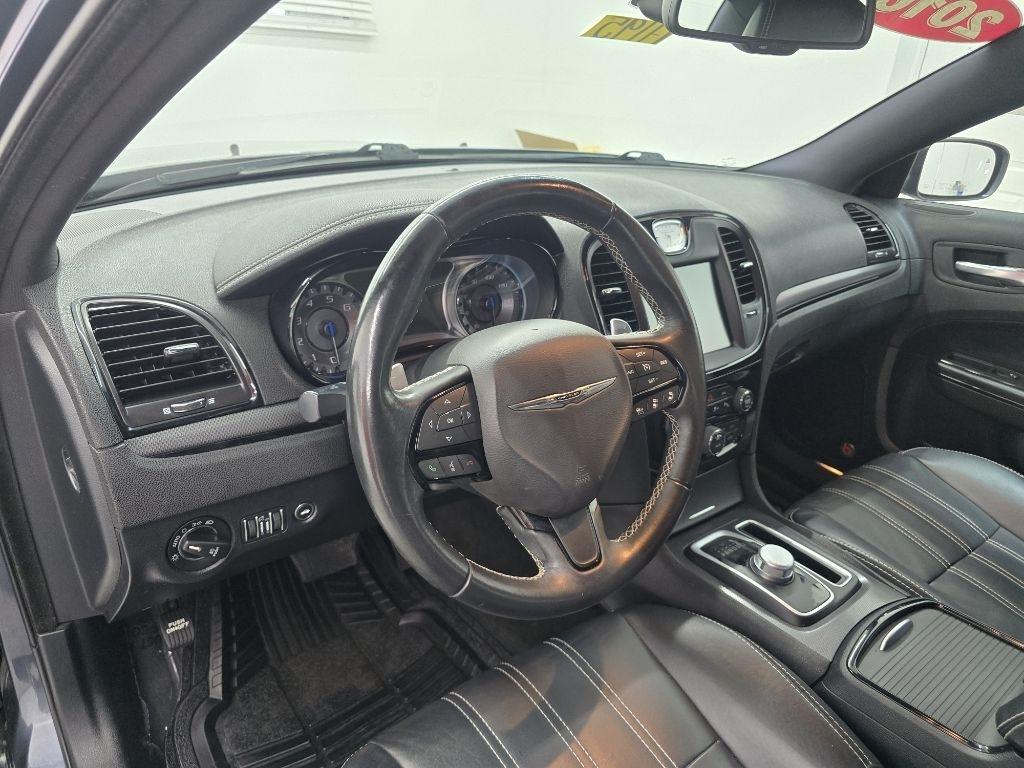Chrysler 300 S V6 RWD 2016