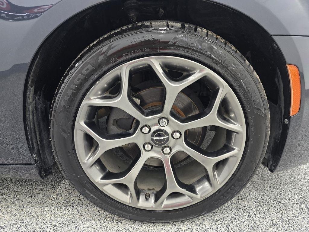 Chrysler 300 S V6 RWD 2016