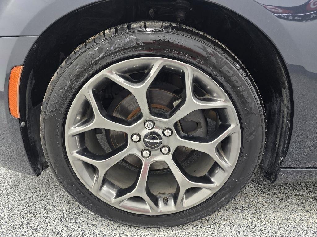Chrysler 300 S V6 RWD 2016