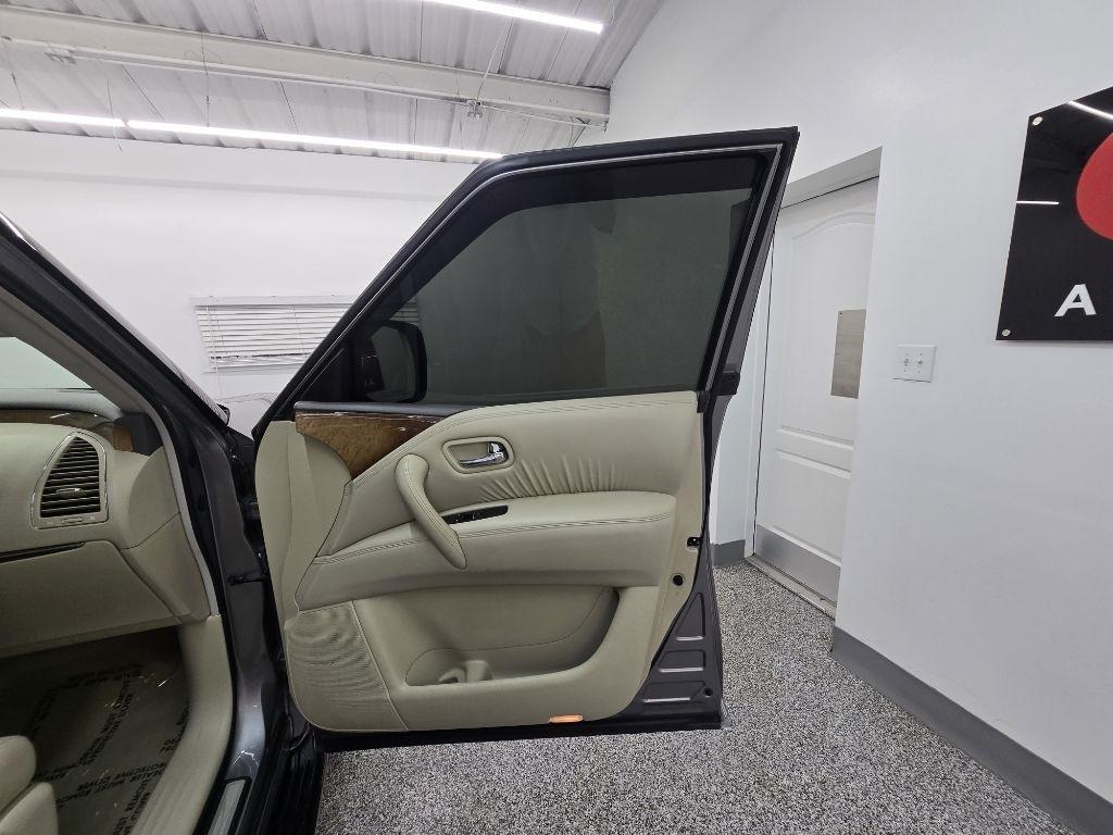 Infiniti QX80 2WD 2014