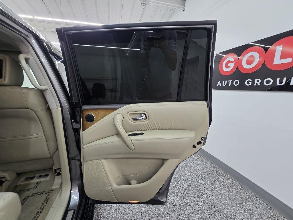 Infiniti QX80 2WD 2014