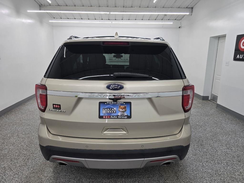 Ford Explorer Limited FWD 2017