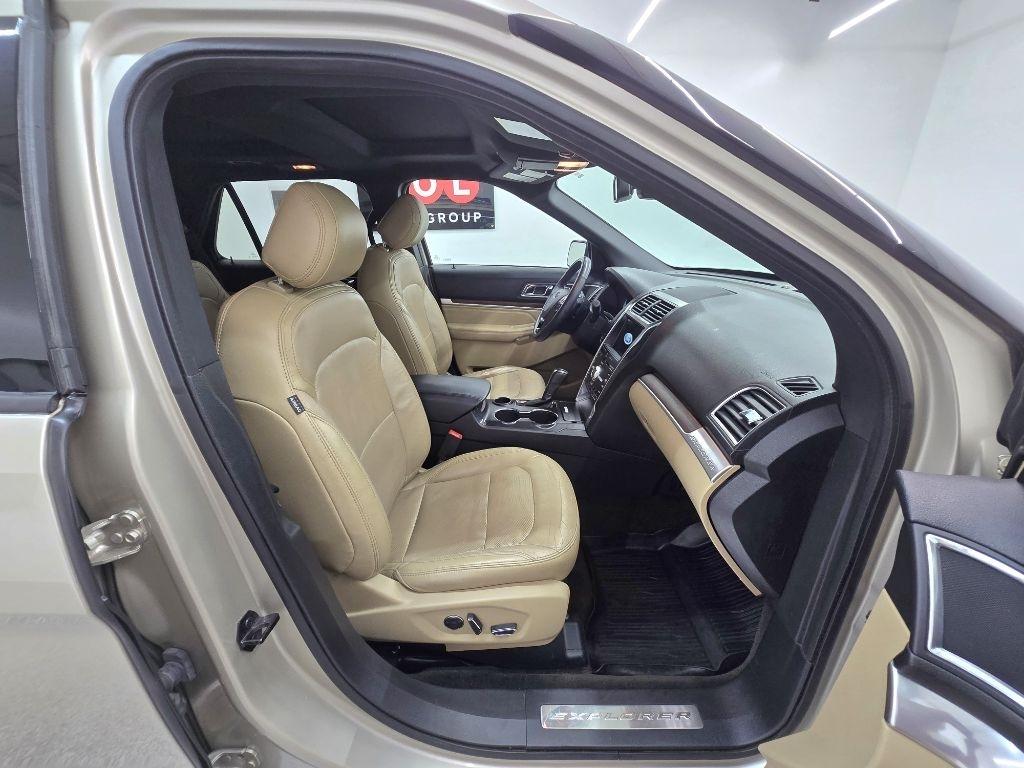 Ford Explorer Limited FWD 2017