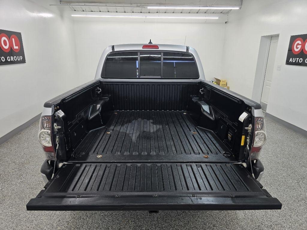 Toyota Tacoma PreRunner Double Cab V6 Auto 2WD 2012