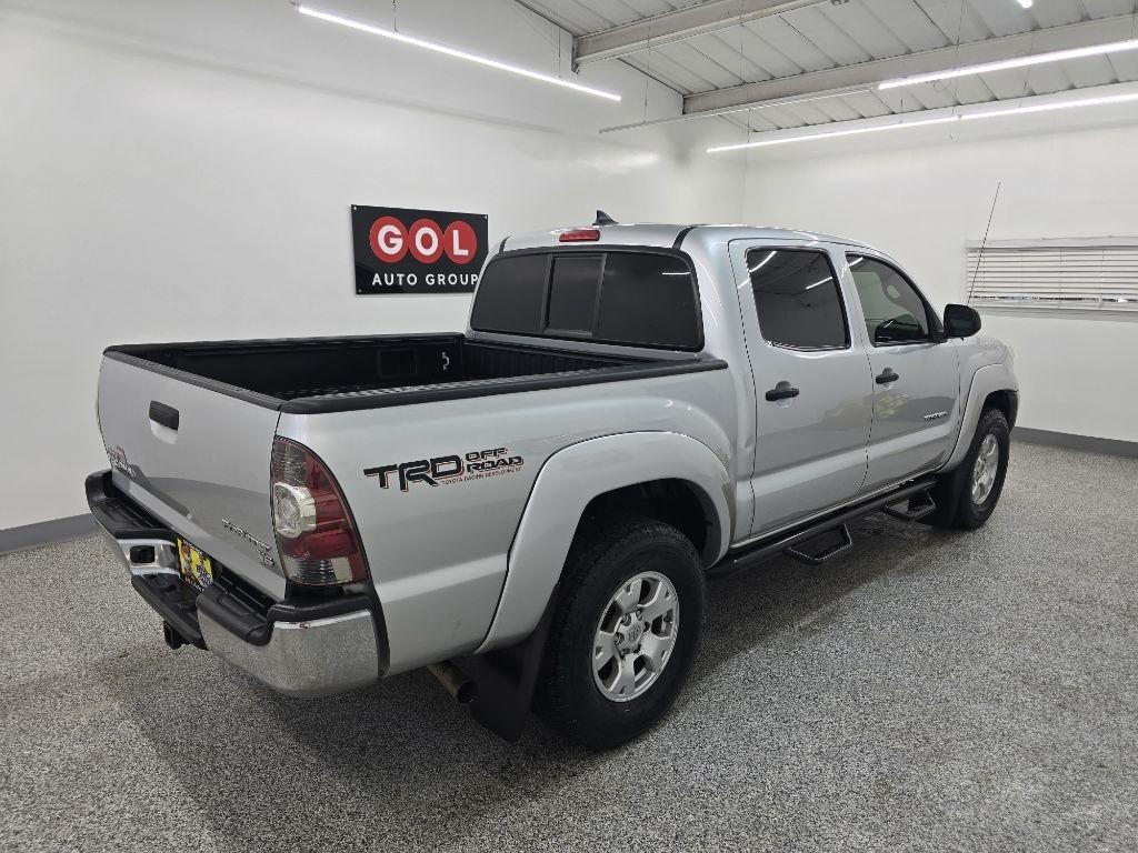 Toyota Tacoma PreRunner Double Cab V6 Auto 2WD 2012