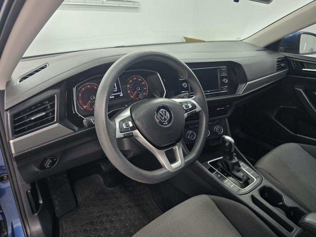 Volkswagen Jetta 1.4T S 8A 2020