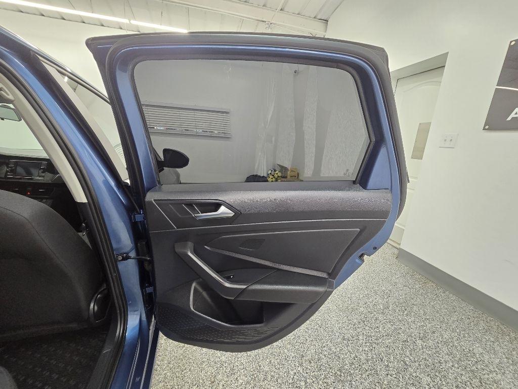 Volkswagen Jetta 1.4T S 8A 2020